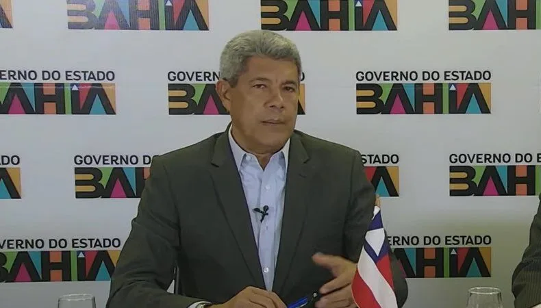 Jerônimo minimiza rumores sobre saída de deputado da base